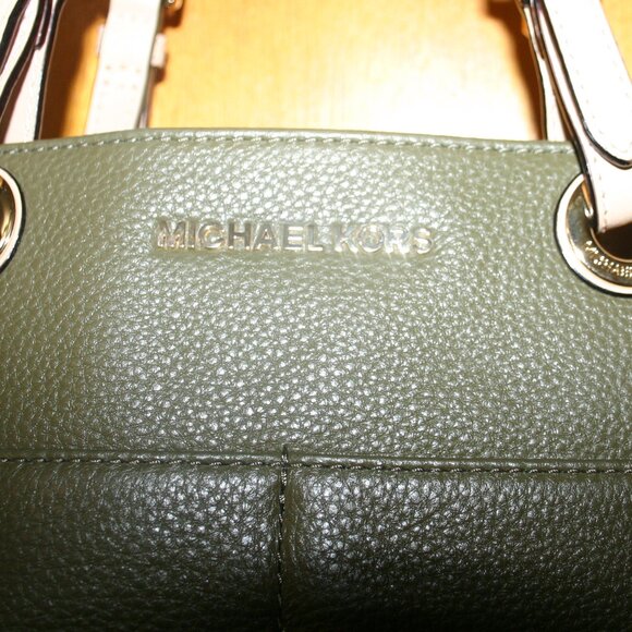 Michael Kors Olive Green Leather-like Shoulder Purse B-206 - Picture 7 of 13